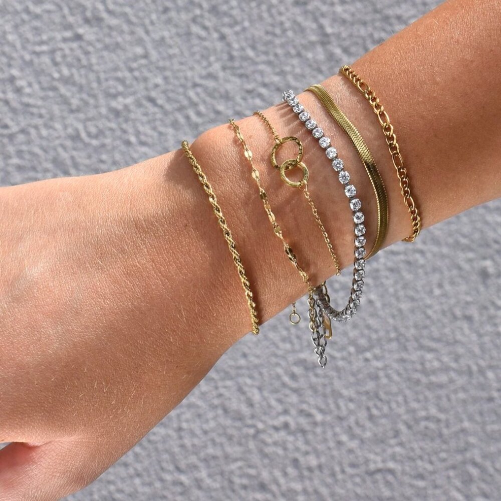 Waterproof Gold Rope Chain Bracelet Minimal Everyday Layering
